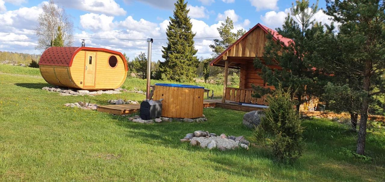 Maenniste Holiday Home Hiievalja ภายนอก รูปภาพ