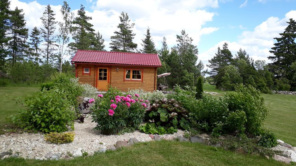 Maenniste Holiday Home Hiievalja ภายนอก รูปภาพ